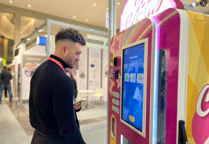 Automatic Ice Cream Vending Machines: Profit Follows When "Coolness" Finds Its Place
